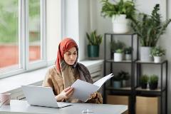What is Autism? A Guide in Arabic