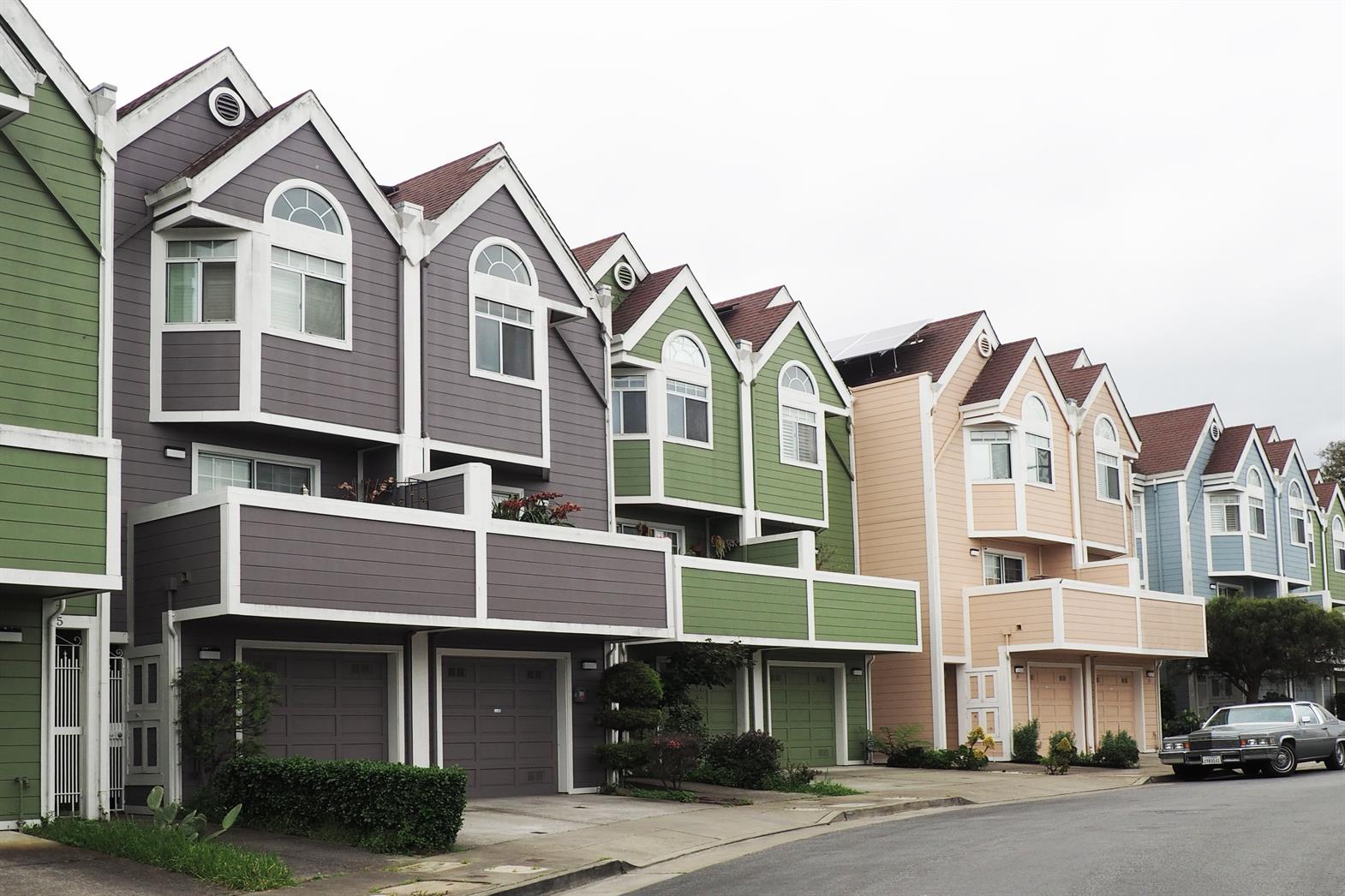 Row houses 