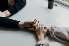 Neurodivergence et Syndrome de stress post-traumatique dû à une agression sexuelle : Une boîte à outils pour aller de l'avant